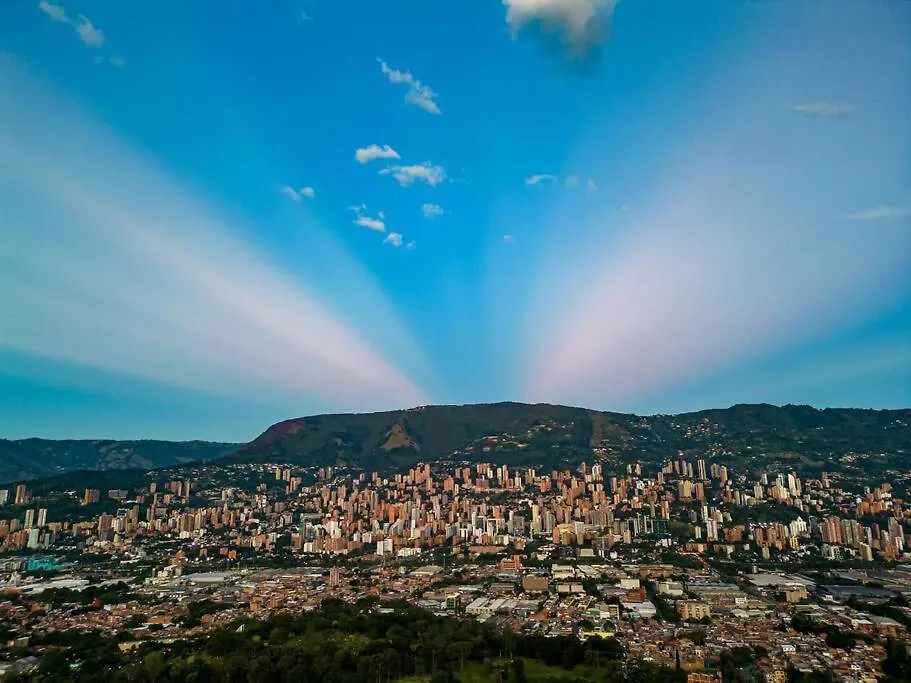 Bosques 8 Pax Apartment Medellin